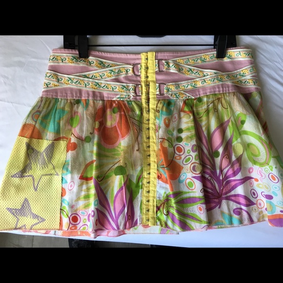 Really cute skirt! - Picture 1 of 4